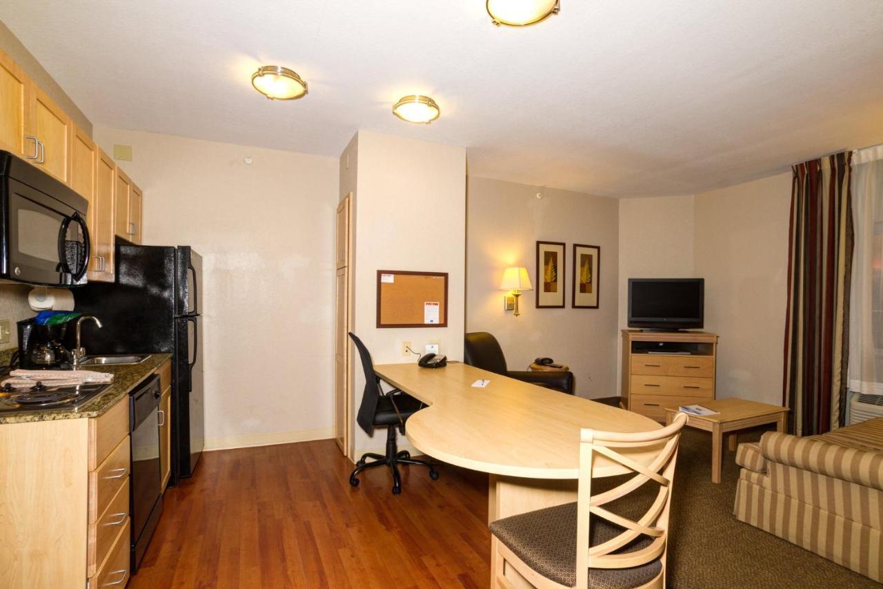 Candlewood Suites Fort Myers Interstate 75 By Ihg Extérieur photo