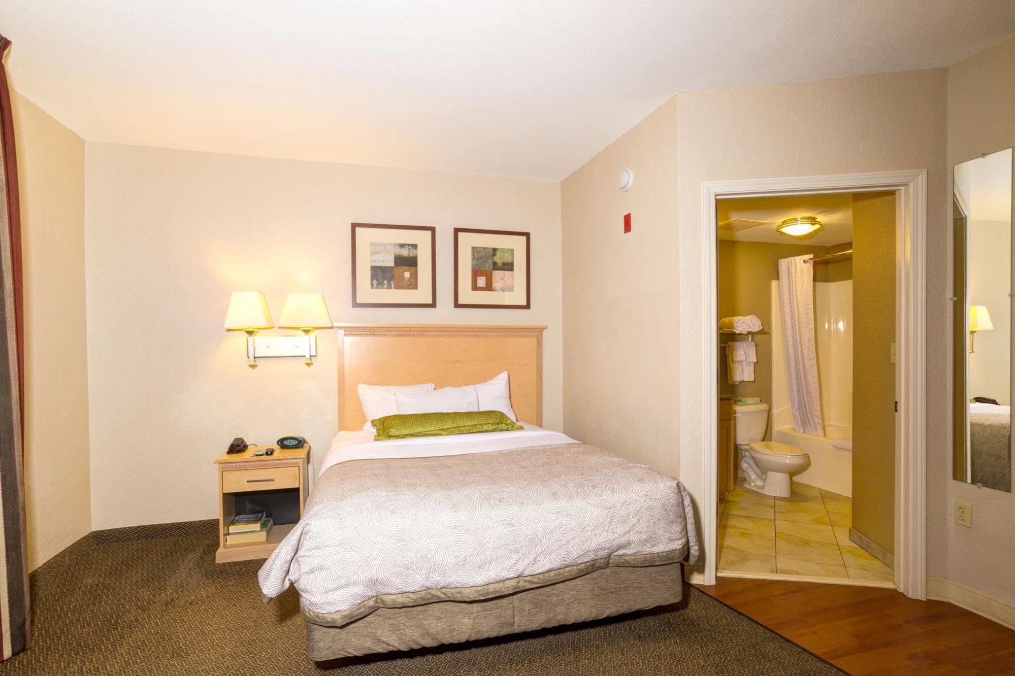 Candlewood Suites Fort Myers Interstate 75 By Ihg Extérieur photo