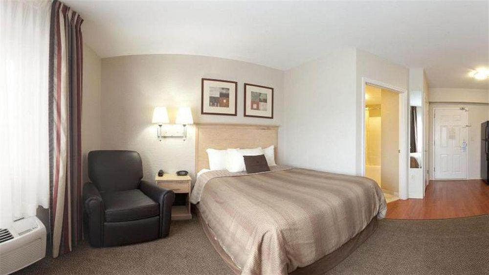 Candlewood Suites Fort Myers Interstate 75 By Ihg Extérieur photo